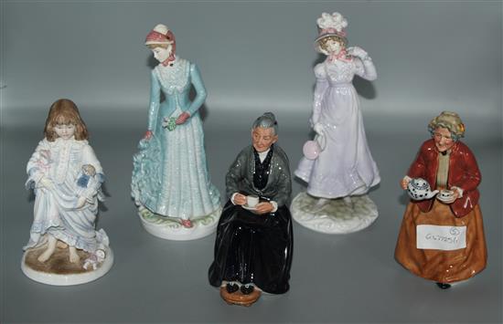 2 Doulton & 3 Worcester figures